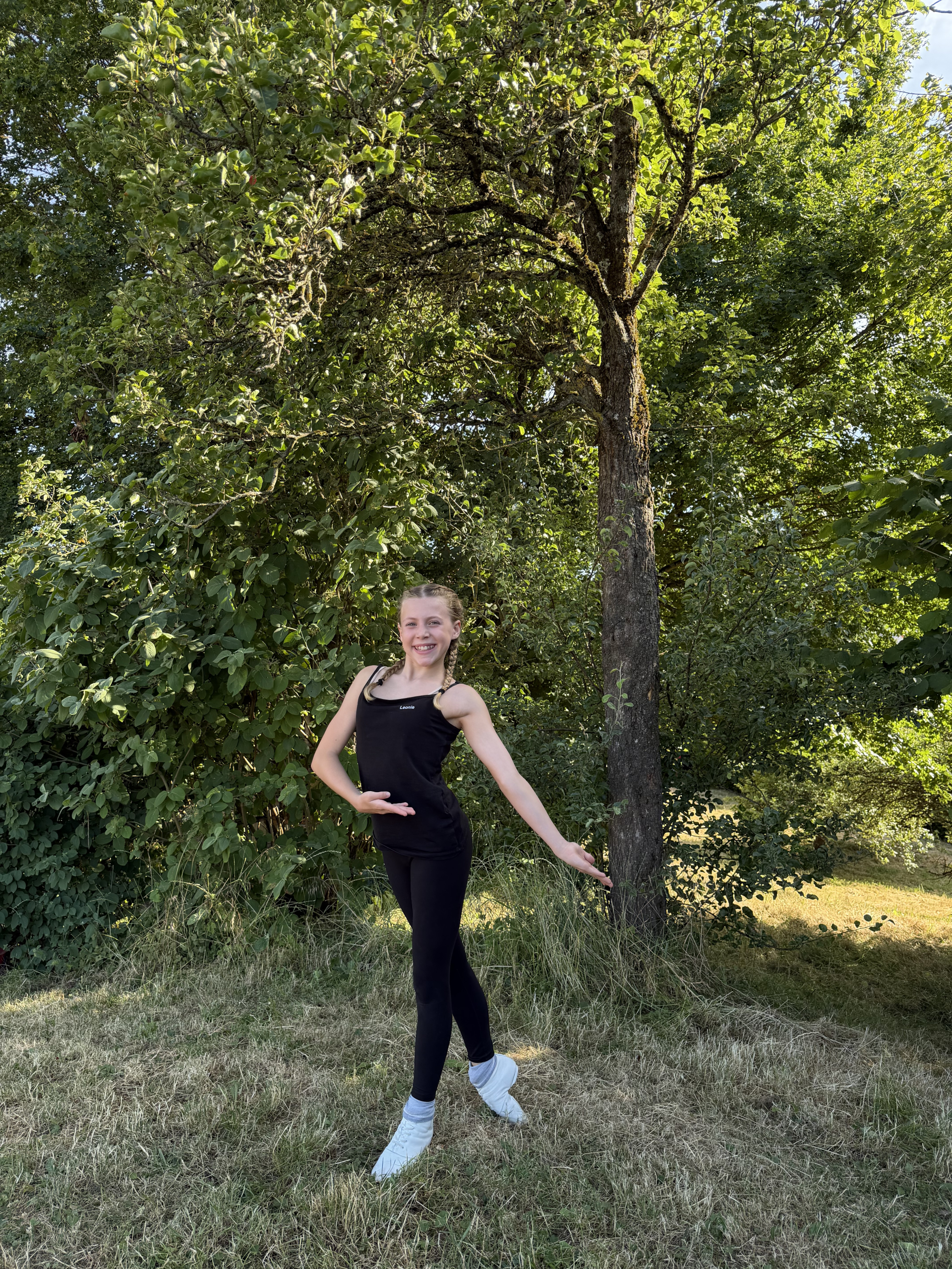 Leonie_26